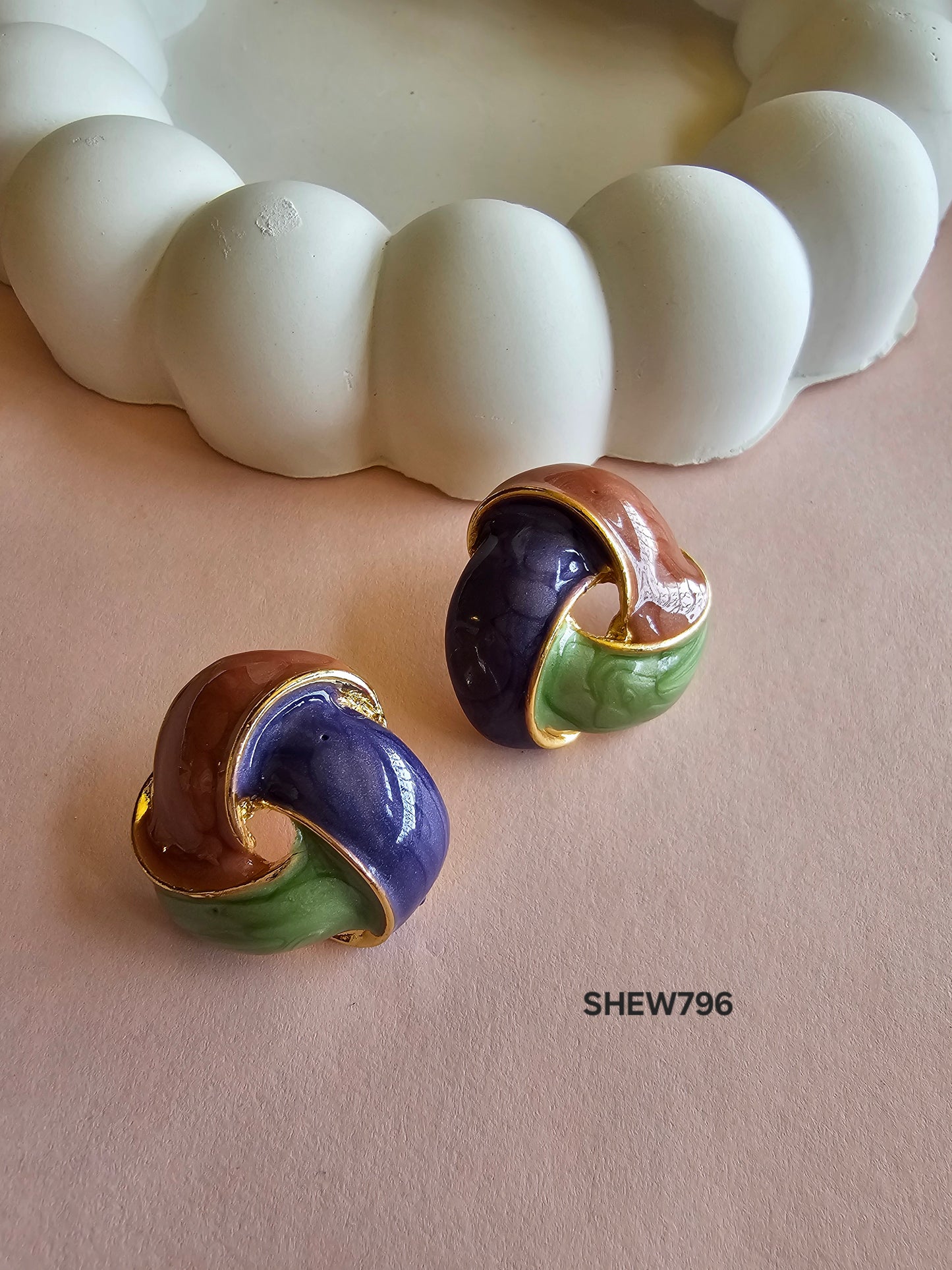 Twilight Swirl Stud