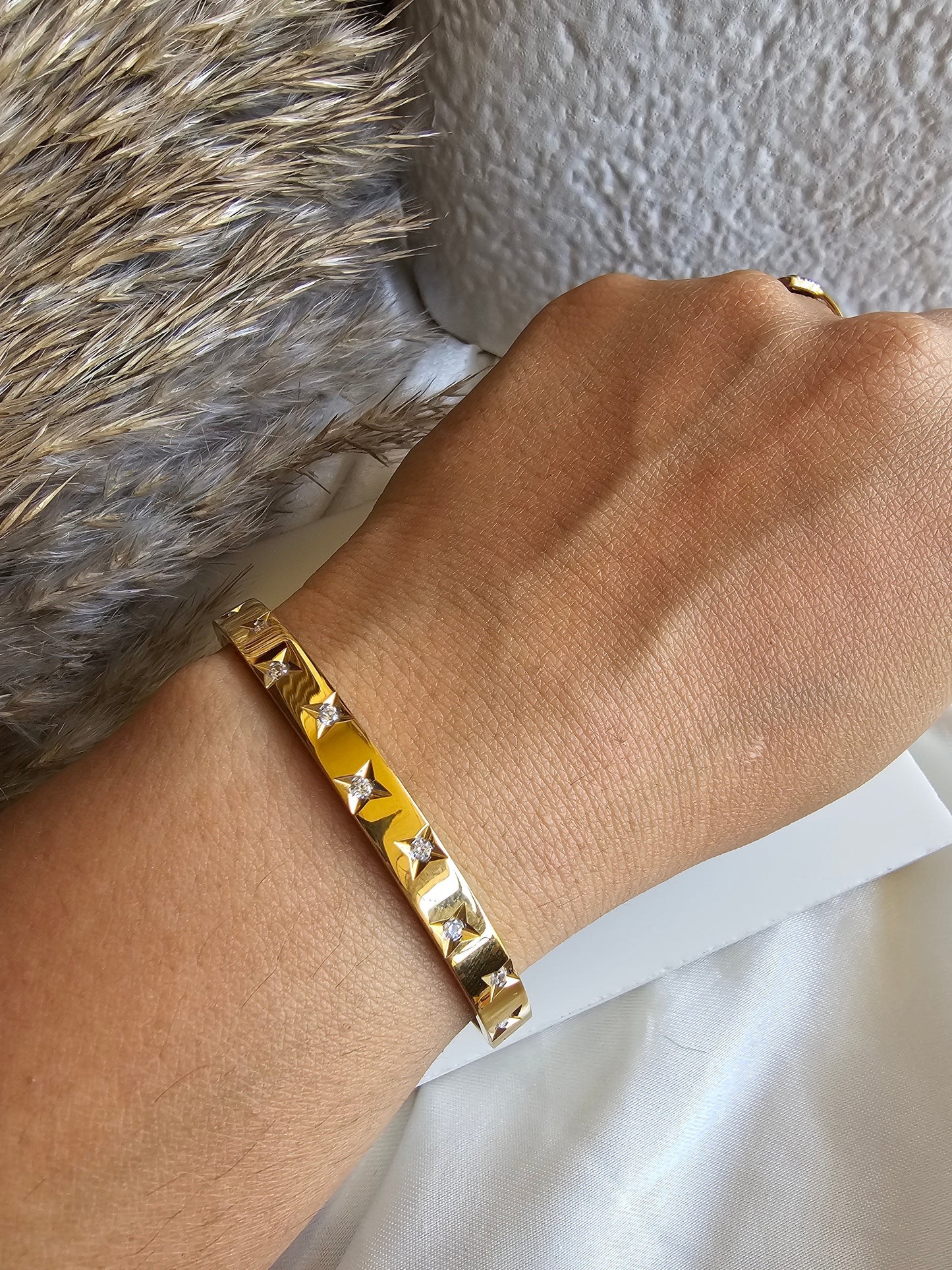 Diamond-Star-Bracelet