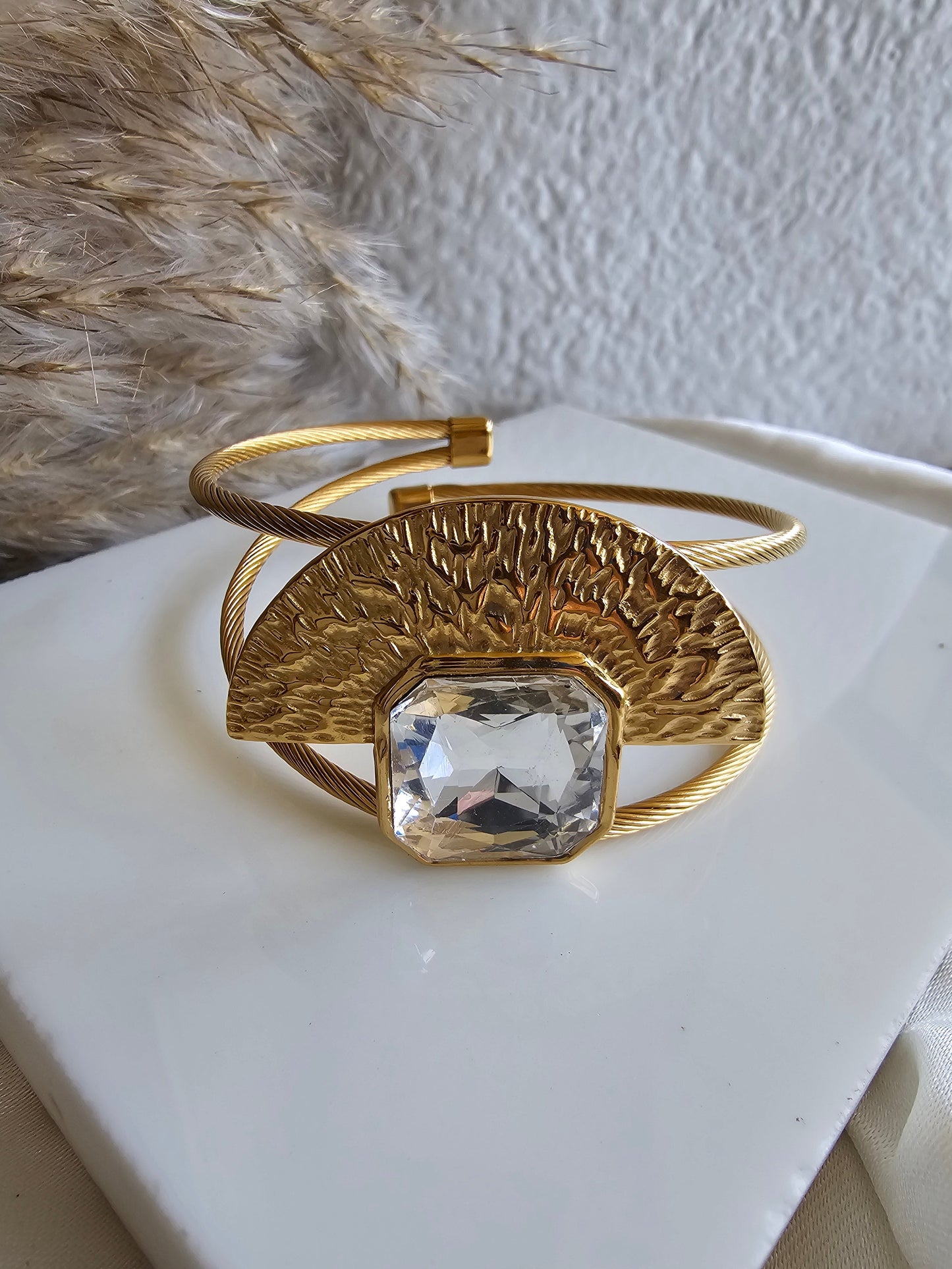 Golden Bloom Pearl Cuff