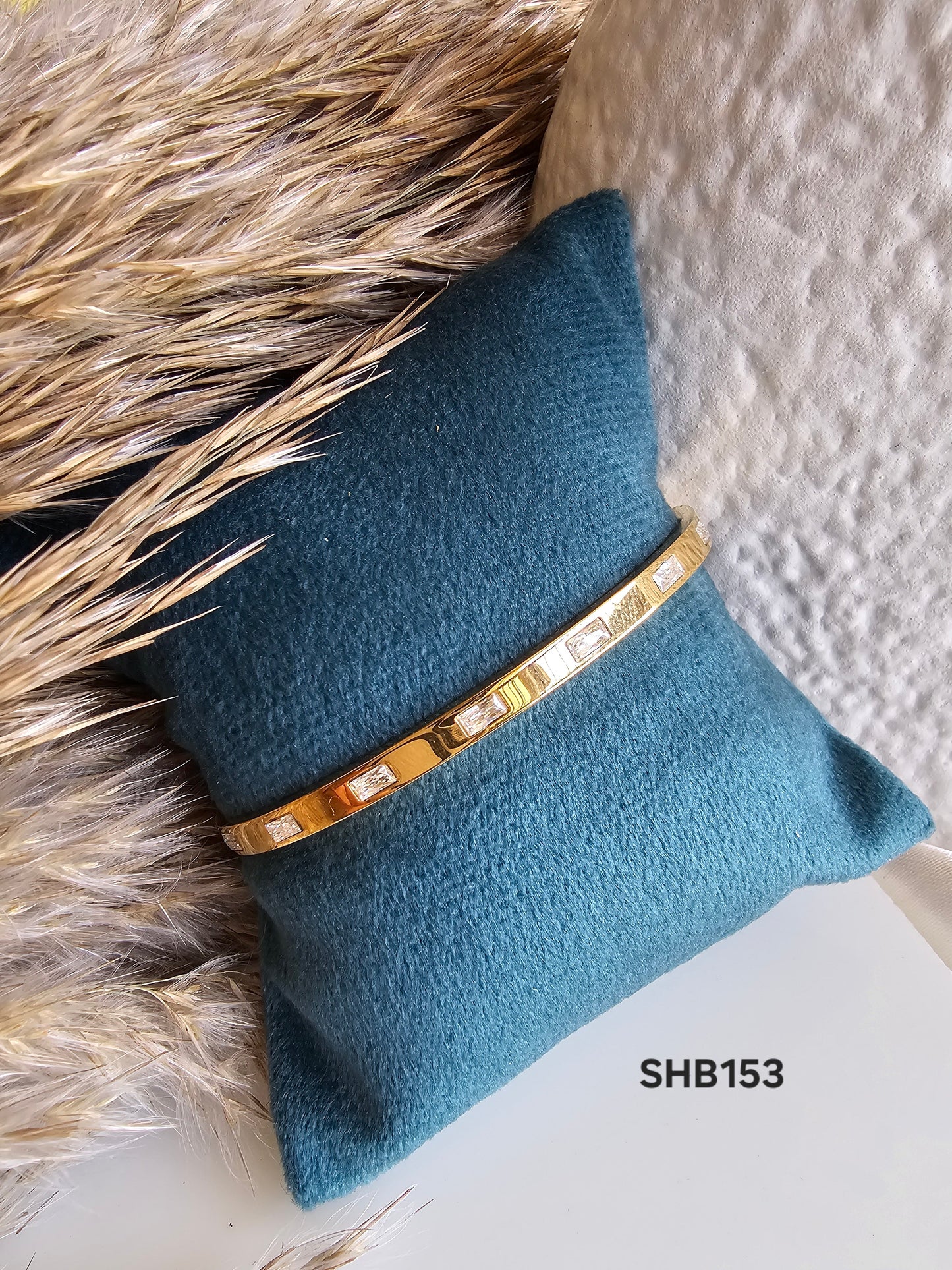Crystal Band