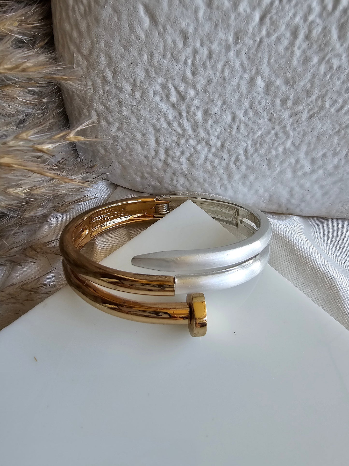 Duo Nailhead Cuff Set