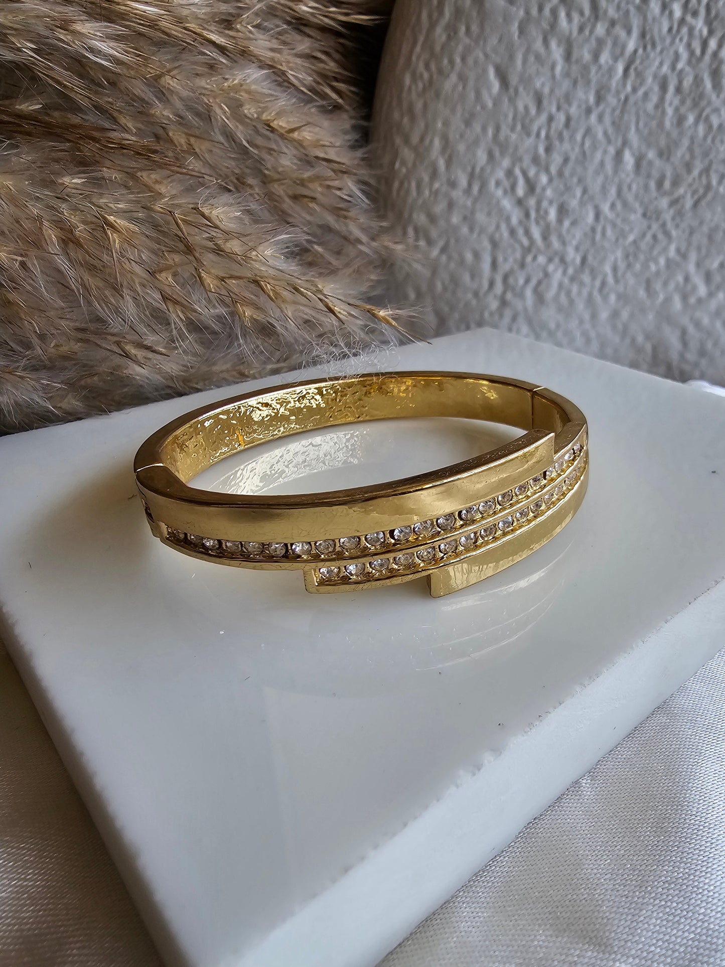 Luxe Gleam Cuff