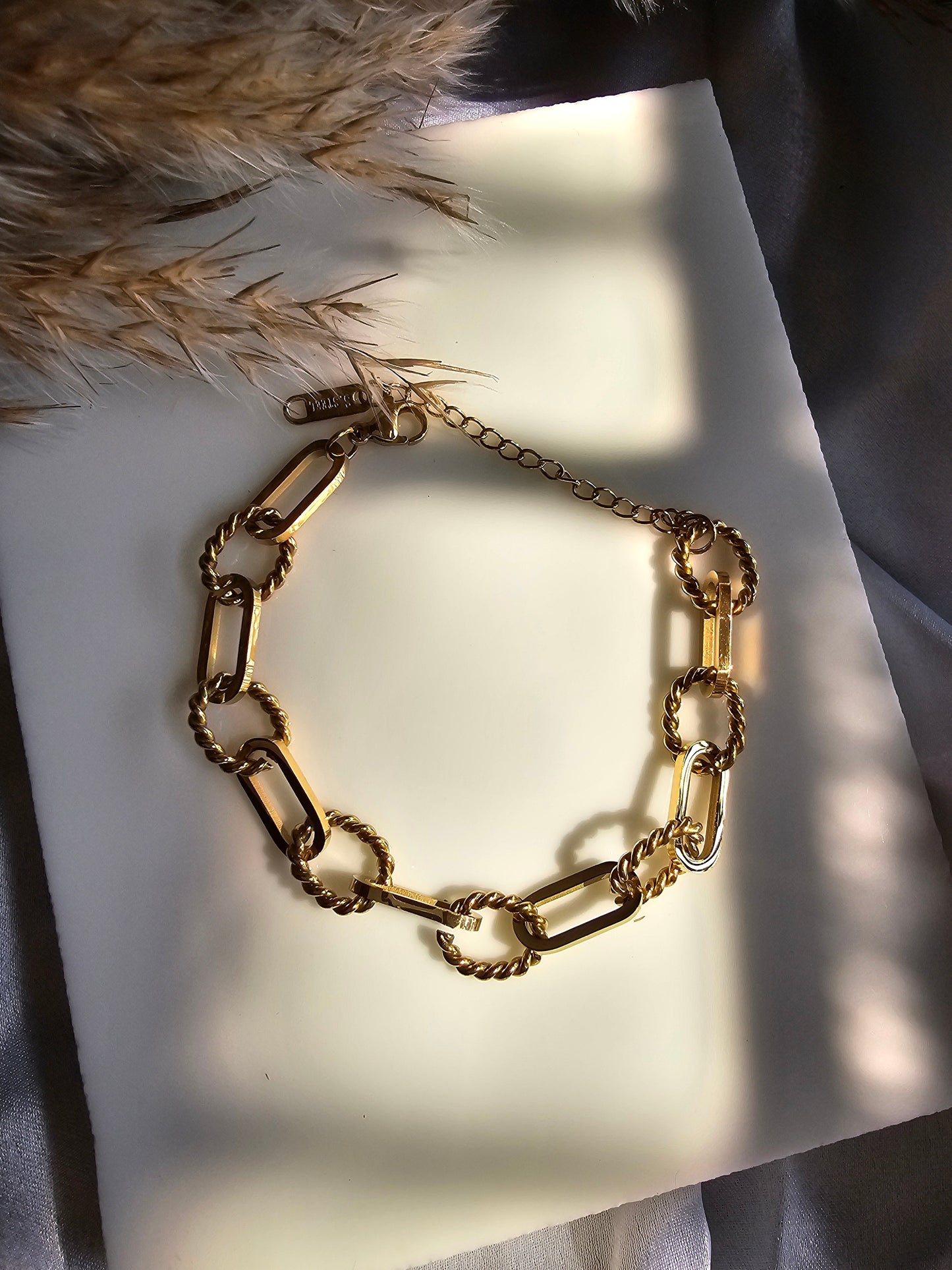 Golden Link Chain Bracelet