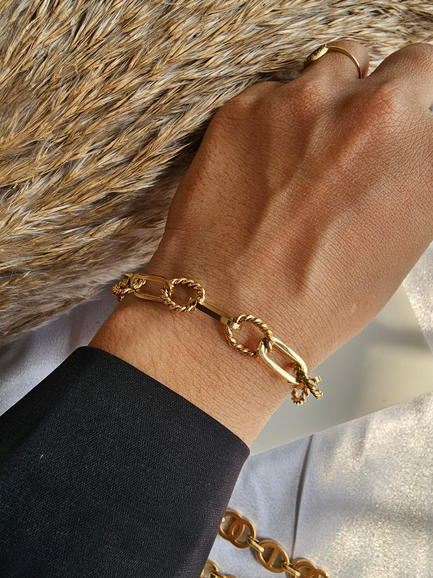 Golden Link Chain Bracelet