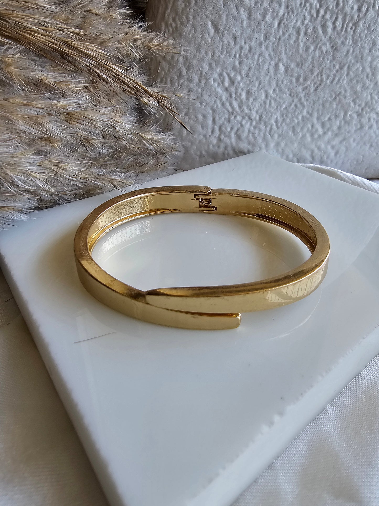 Twist Charm Bracelet
