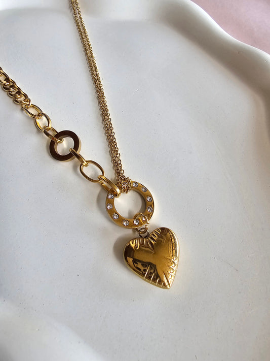 Aurora Vintage Heart Necklace