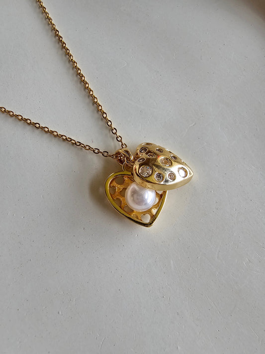 Luna Love Locket