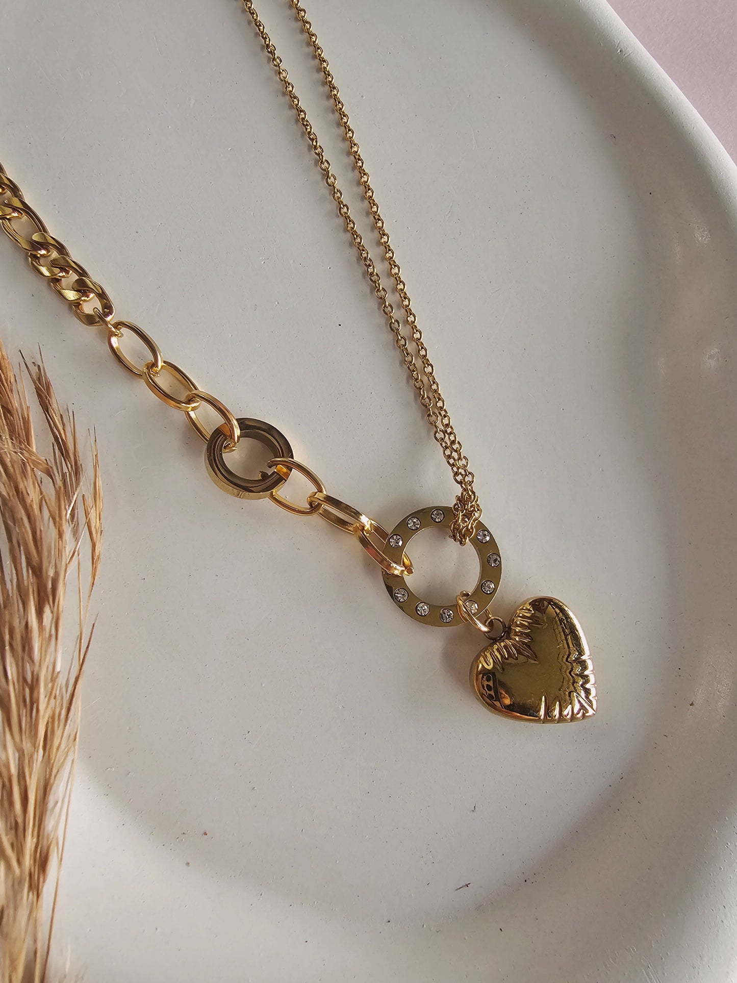 Golden Heartshine Necklace
