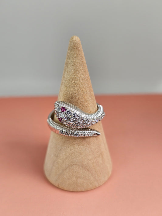Vipera Royale Ring