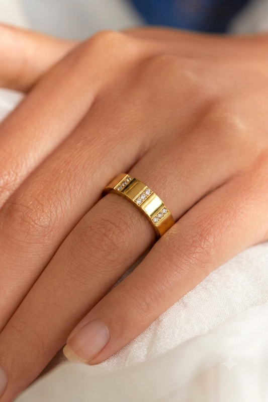 Luxe Grid Ring