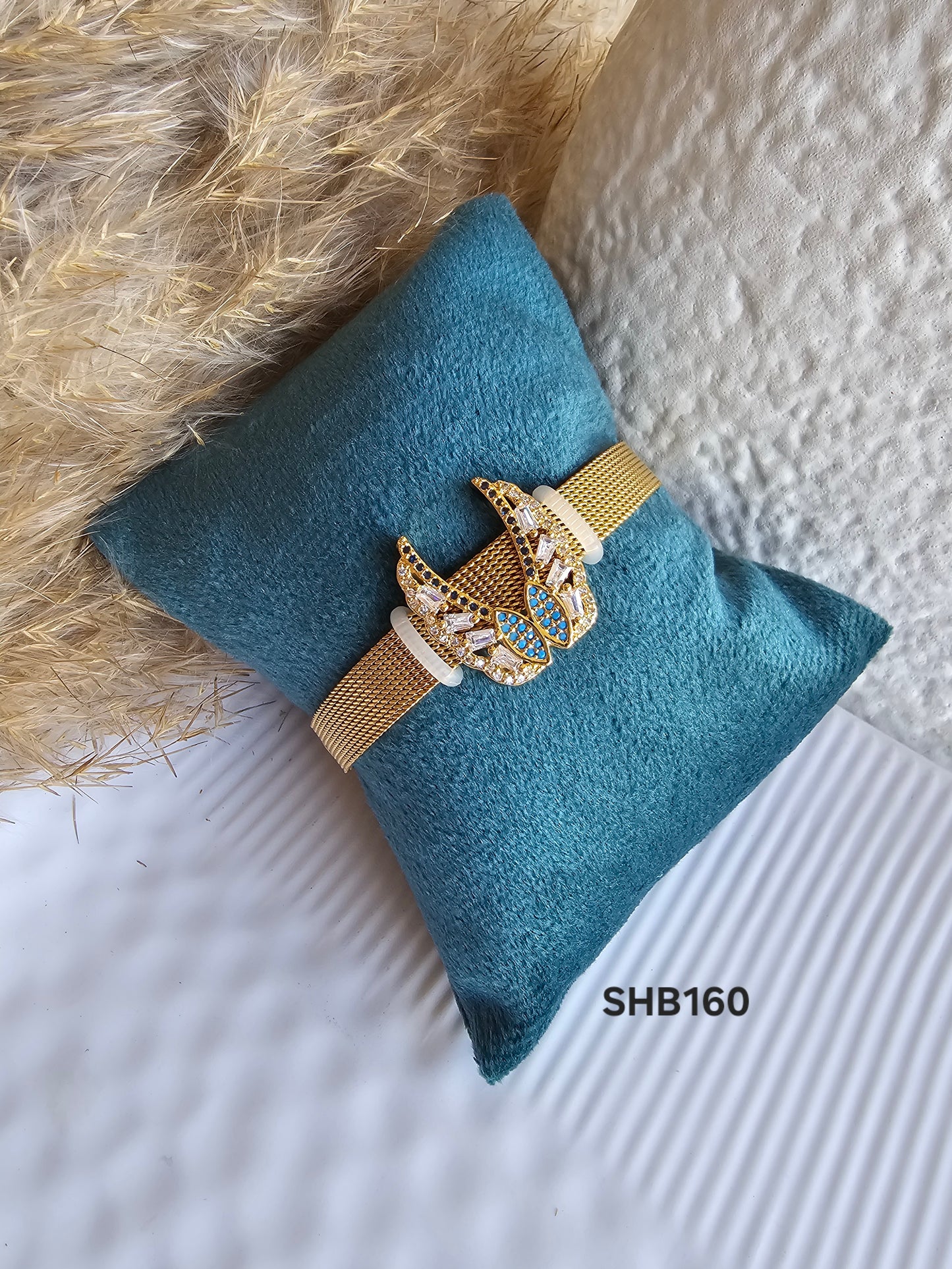 Angel Wings Mesh Bracelet