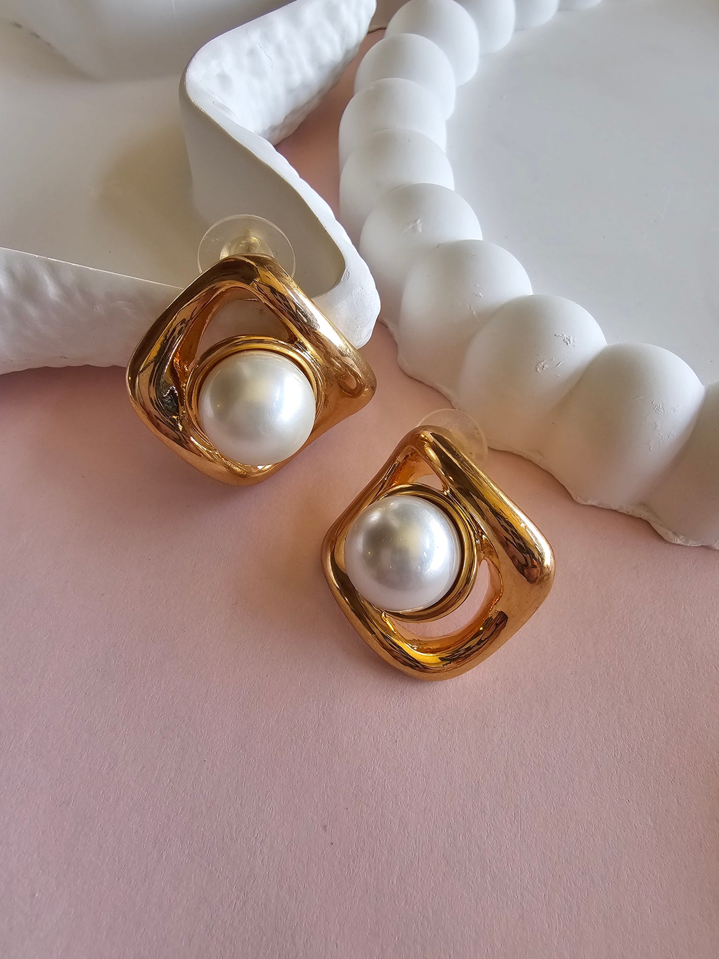 Luxe Orbit Pearl Studs