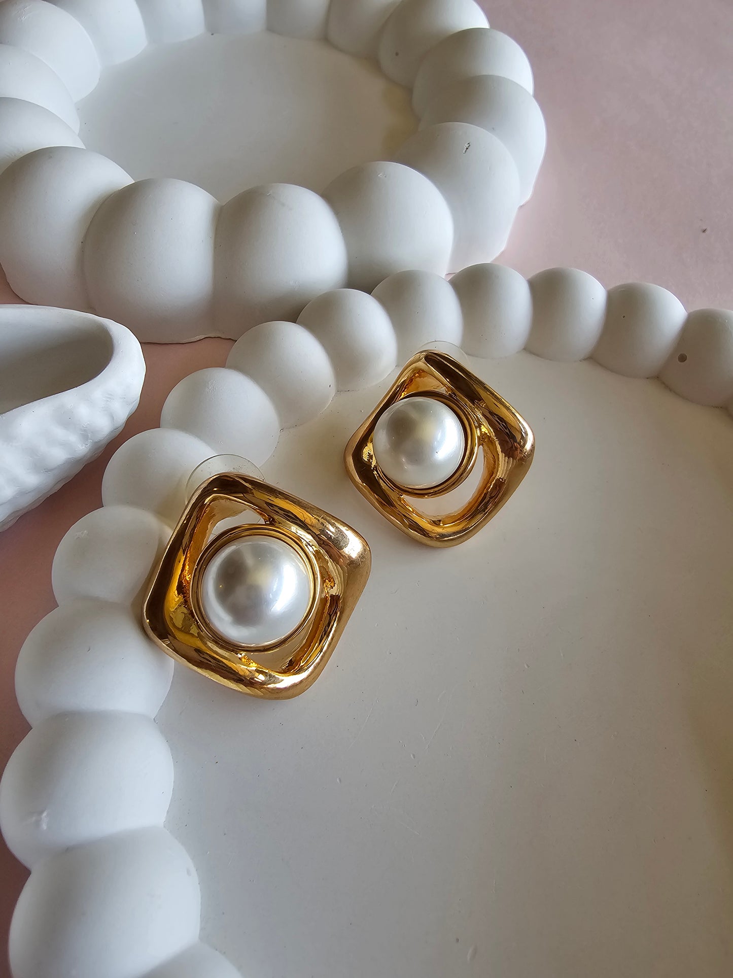 Luxe Orbit Pearl Studs