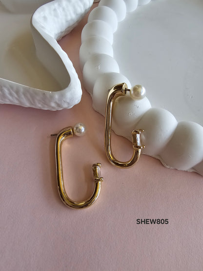 Luxe Pearl Detail Hoops