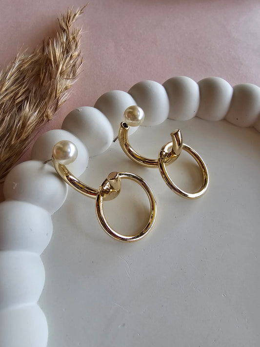 Luna Loop Pearl Earrings