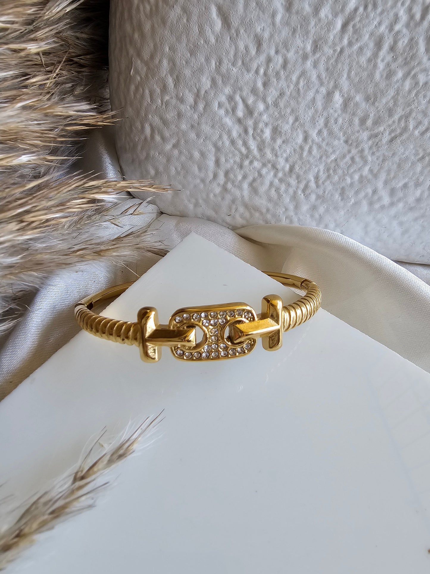 Blush Radiance Baguette bracelet