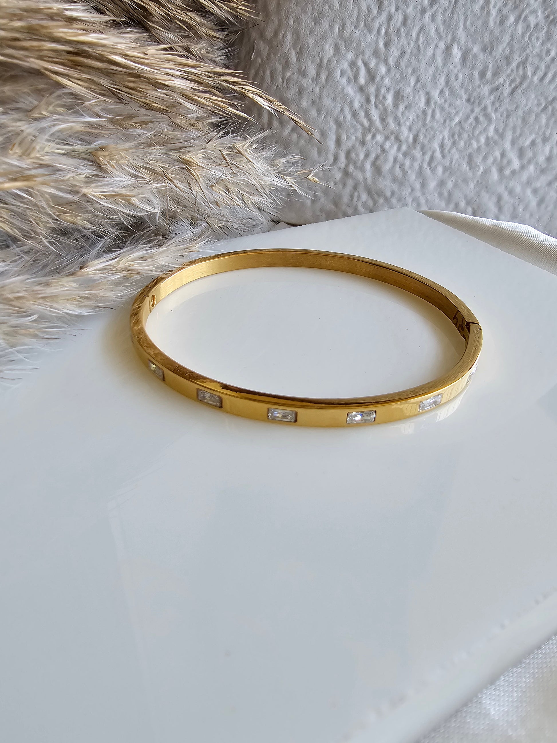 Crystal Band
