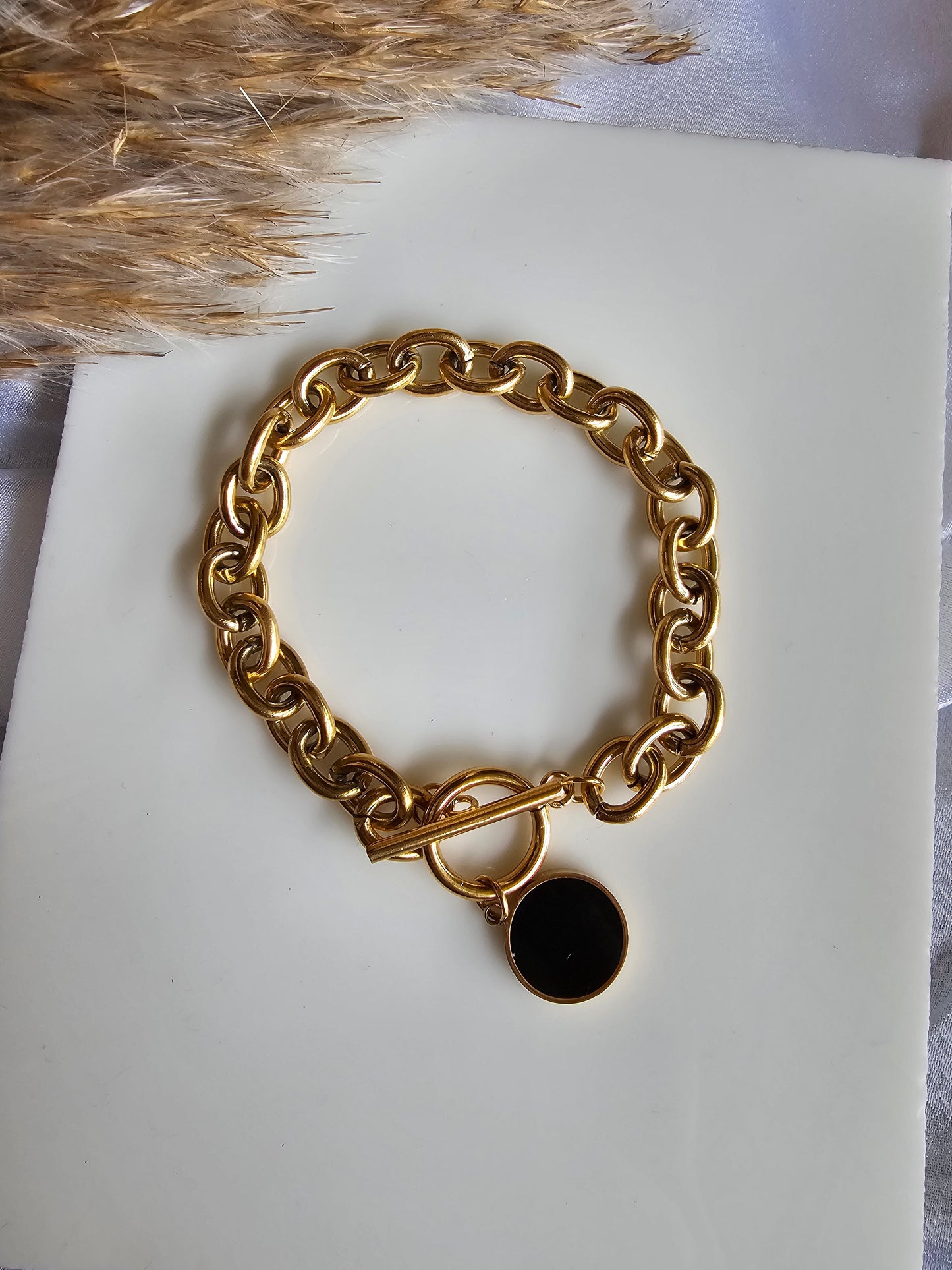 Noir Charm Gold Link Bracelet