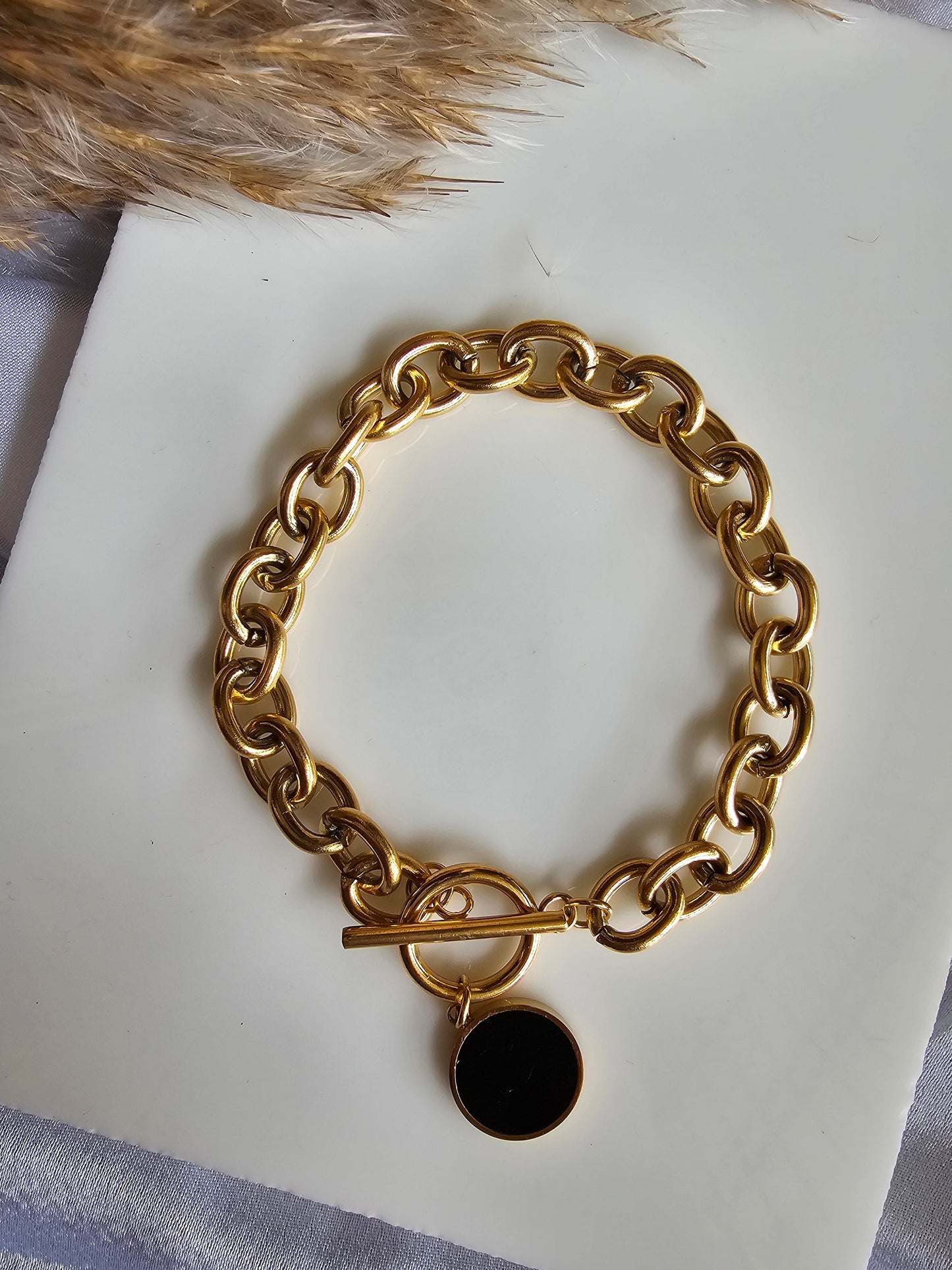 Noir Charm Gold Link Bracelet
