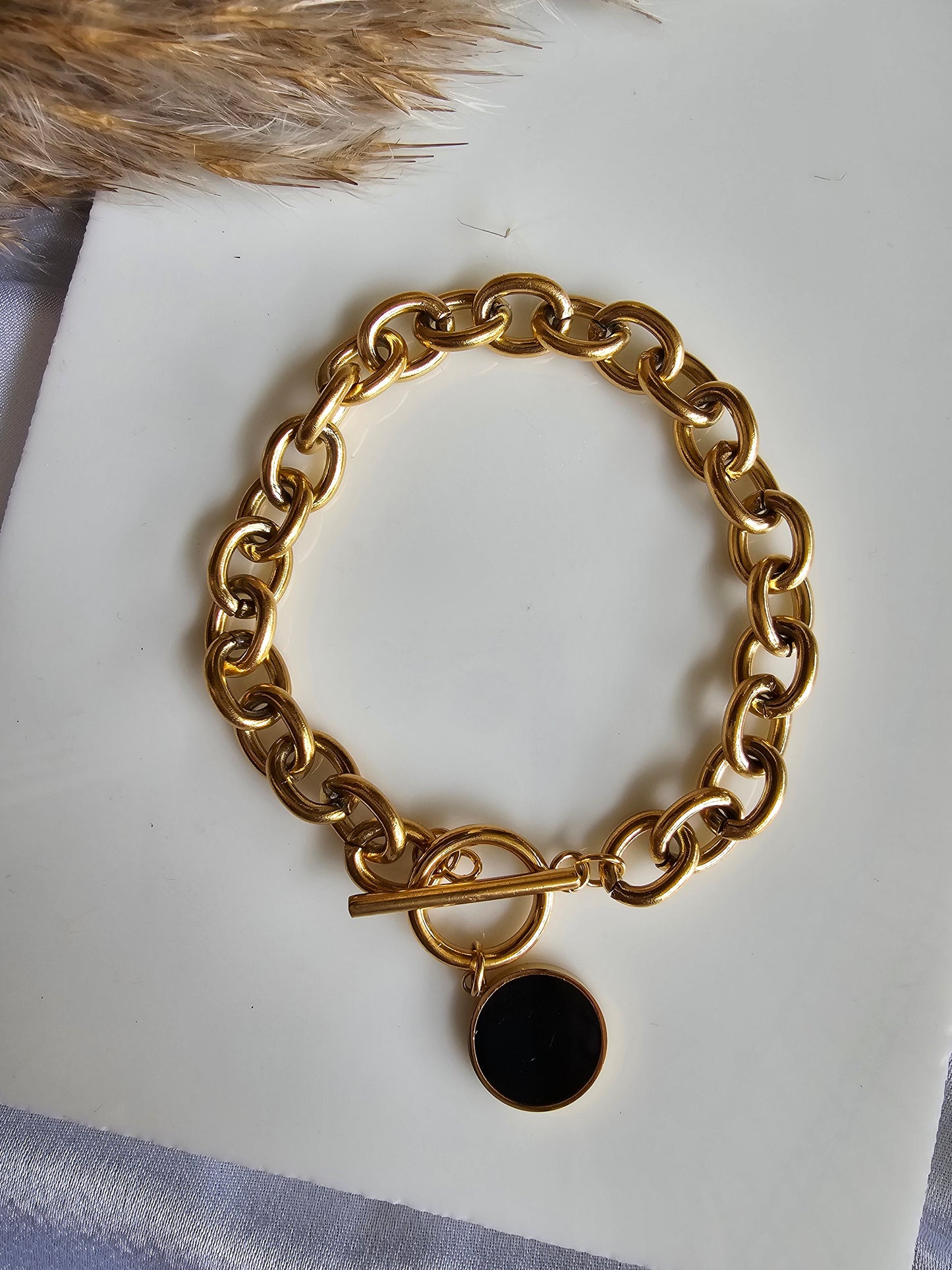 Noir Charm Gold Link Bracelet