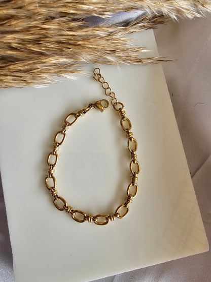 Gilded Grace Link Bracelet