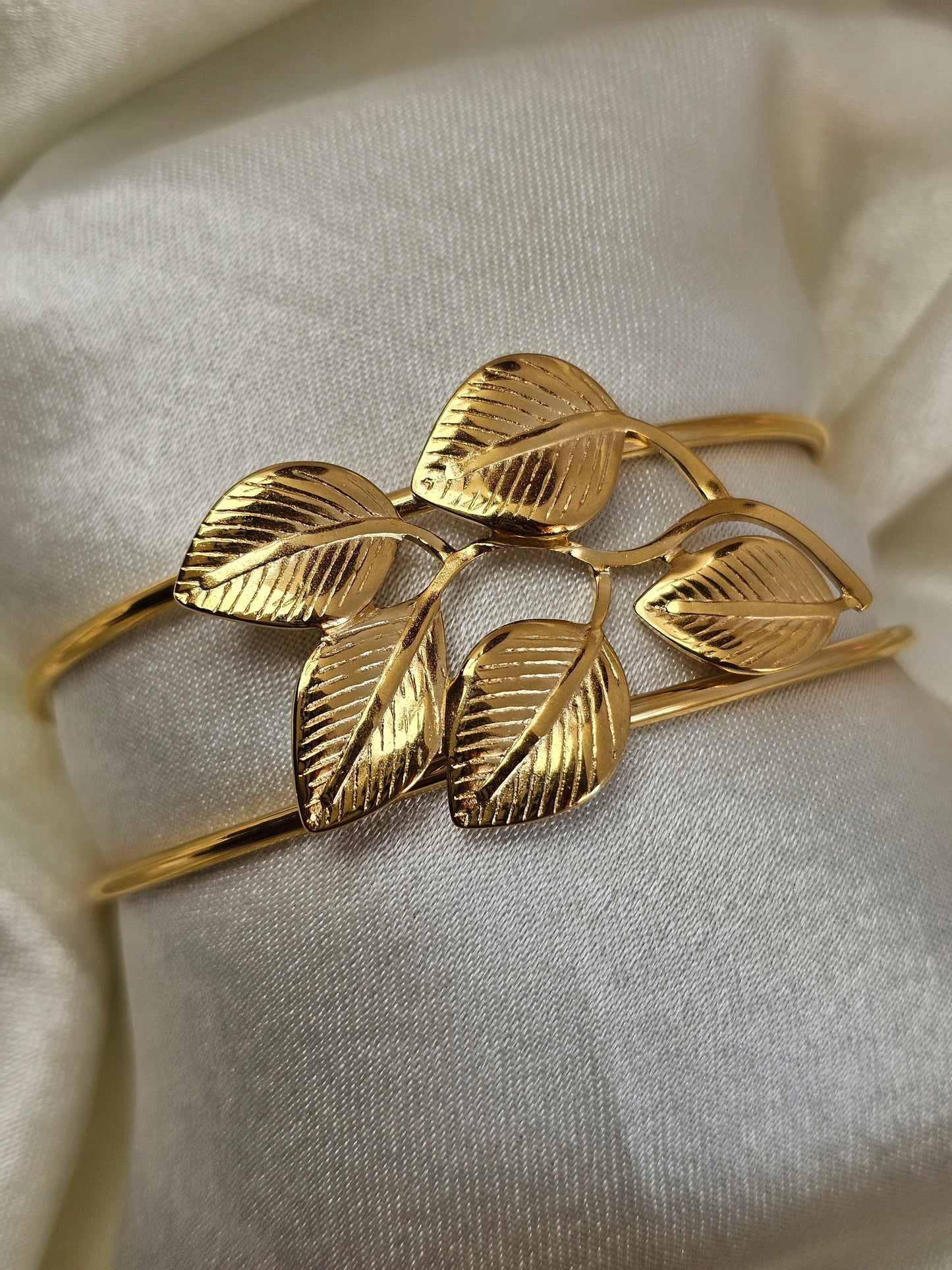 Leaf Bunch Statement Bracelet
