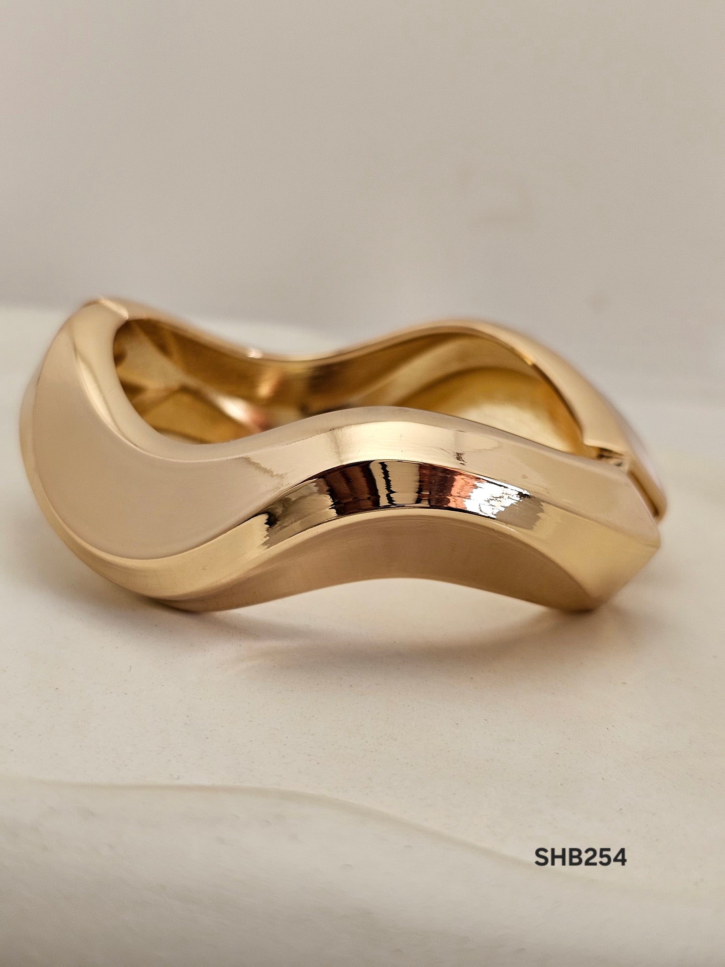 Golden Wave Chunky Bracelet