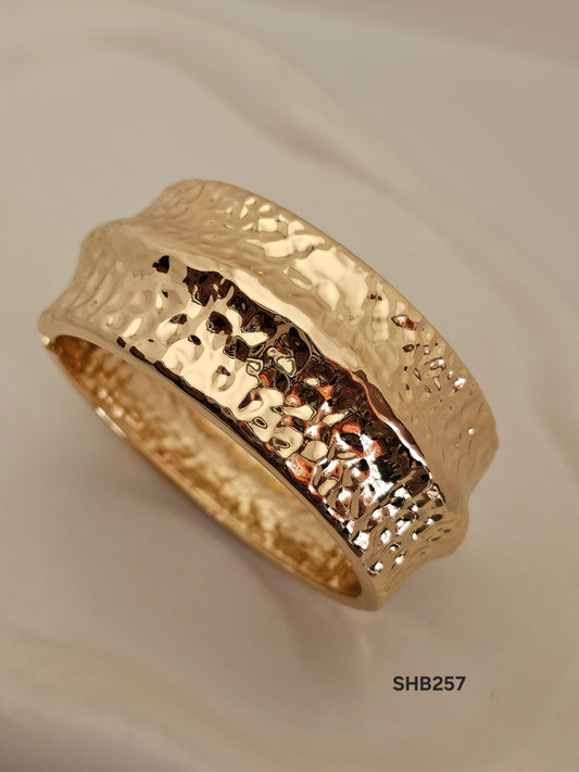 Hammered Aura Chunky Bracelet