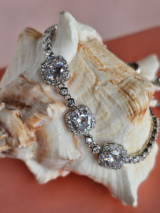 Princess Solitaire Adjustable Bracelet