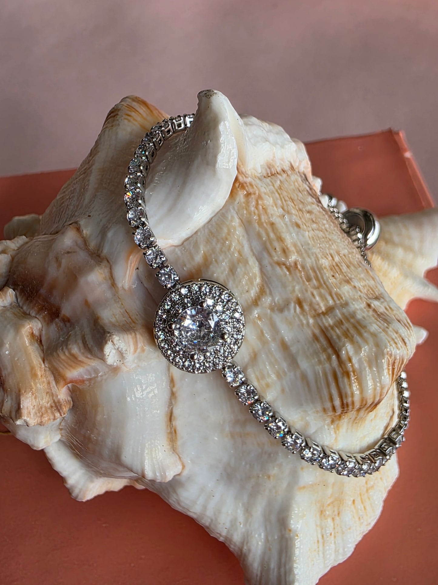 Halo Circle Adjustable Bracelet