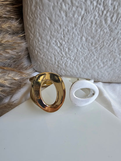 Luxe Bolt Link Bracelet