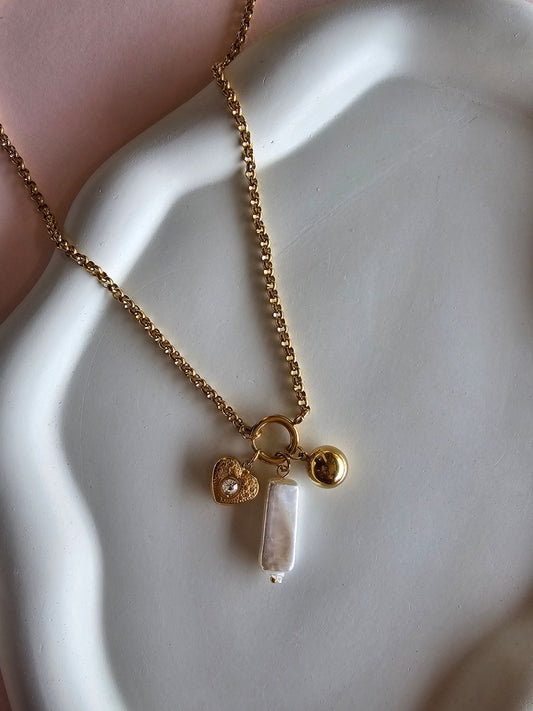 Luxe Trio Charm Choker