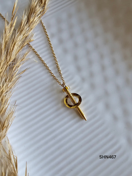 Bold Spear Pendant Necklace