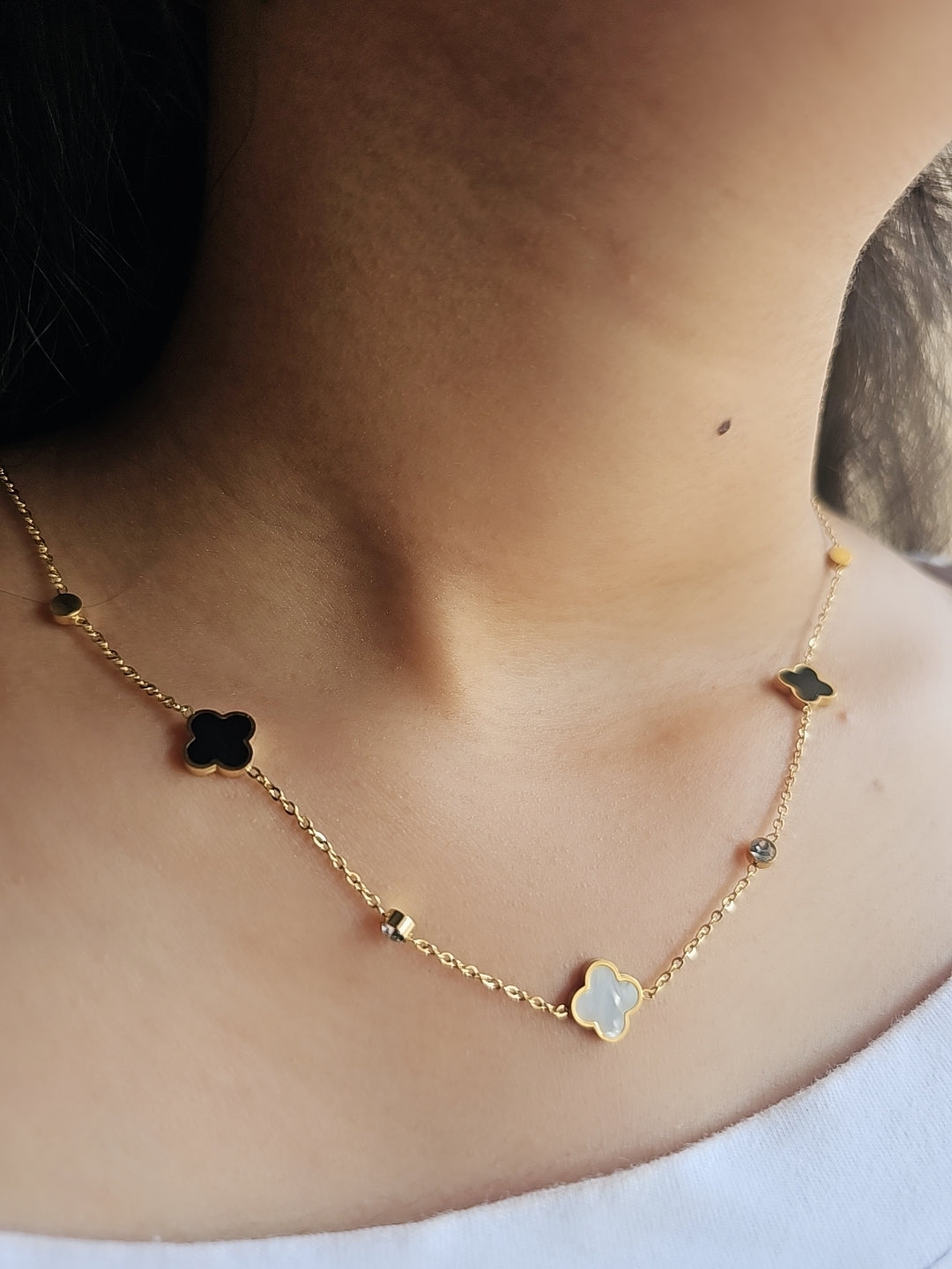 Clover Glow Necklace