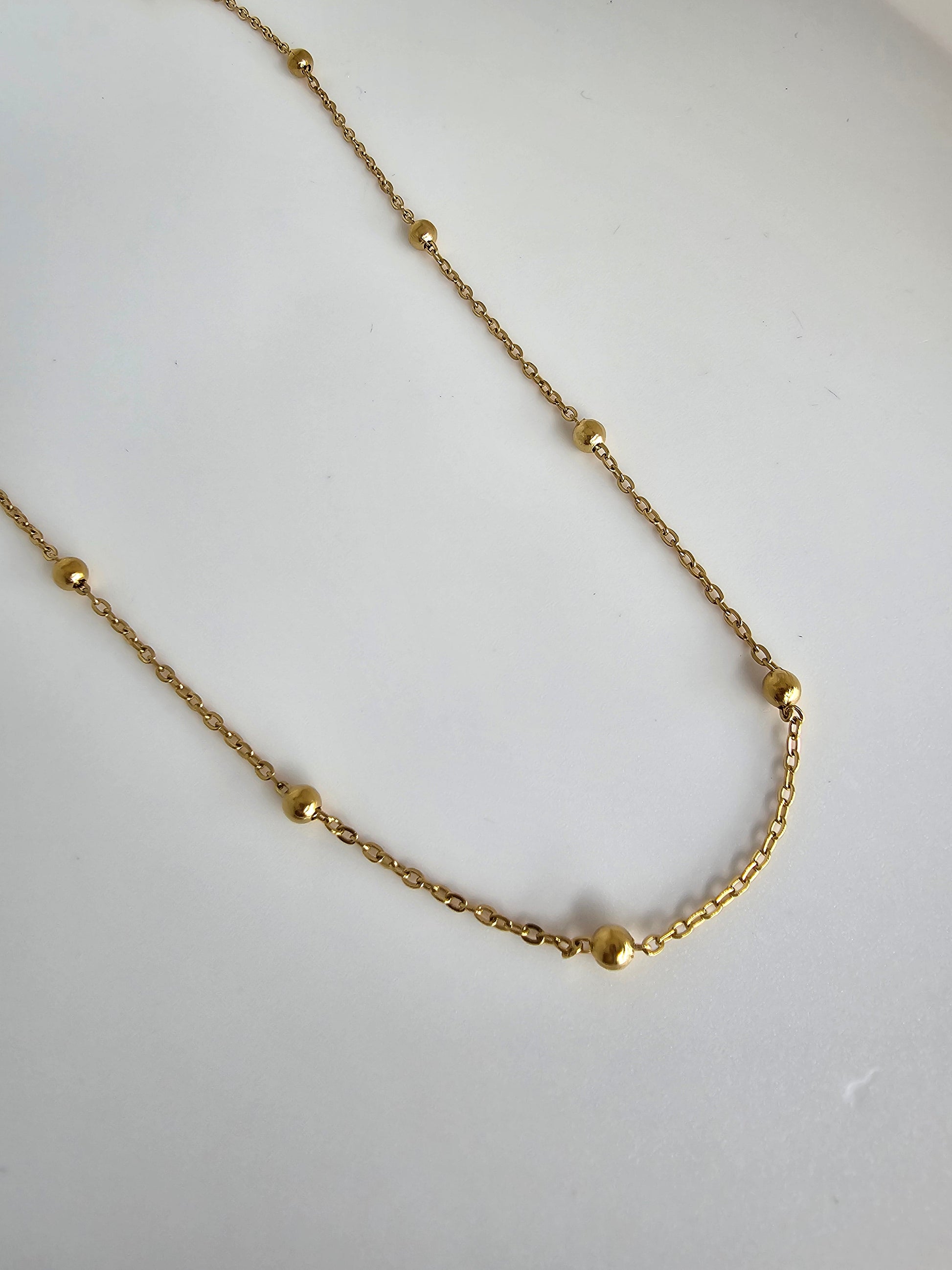 Golden Dots Necklace