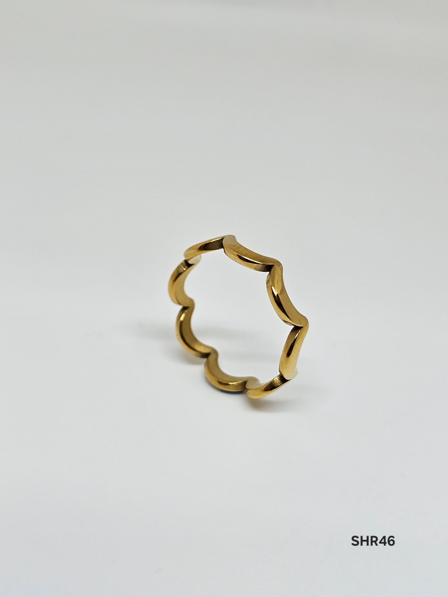 Wave Edge Ring