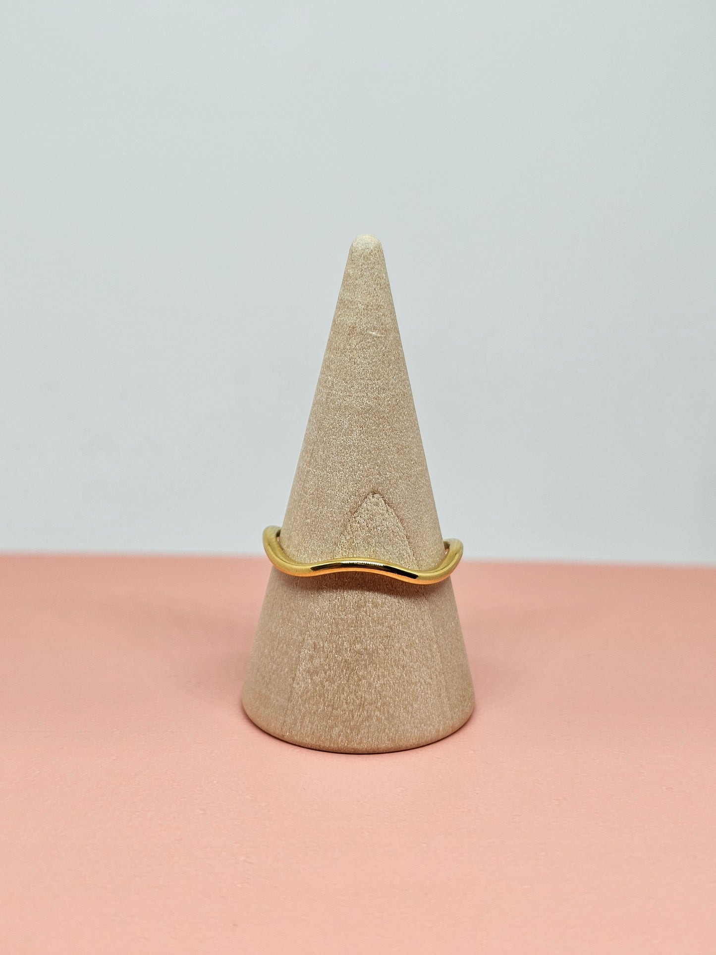 Fluid Wave Ring