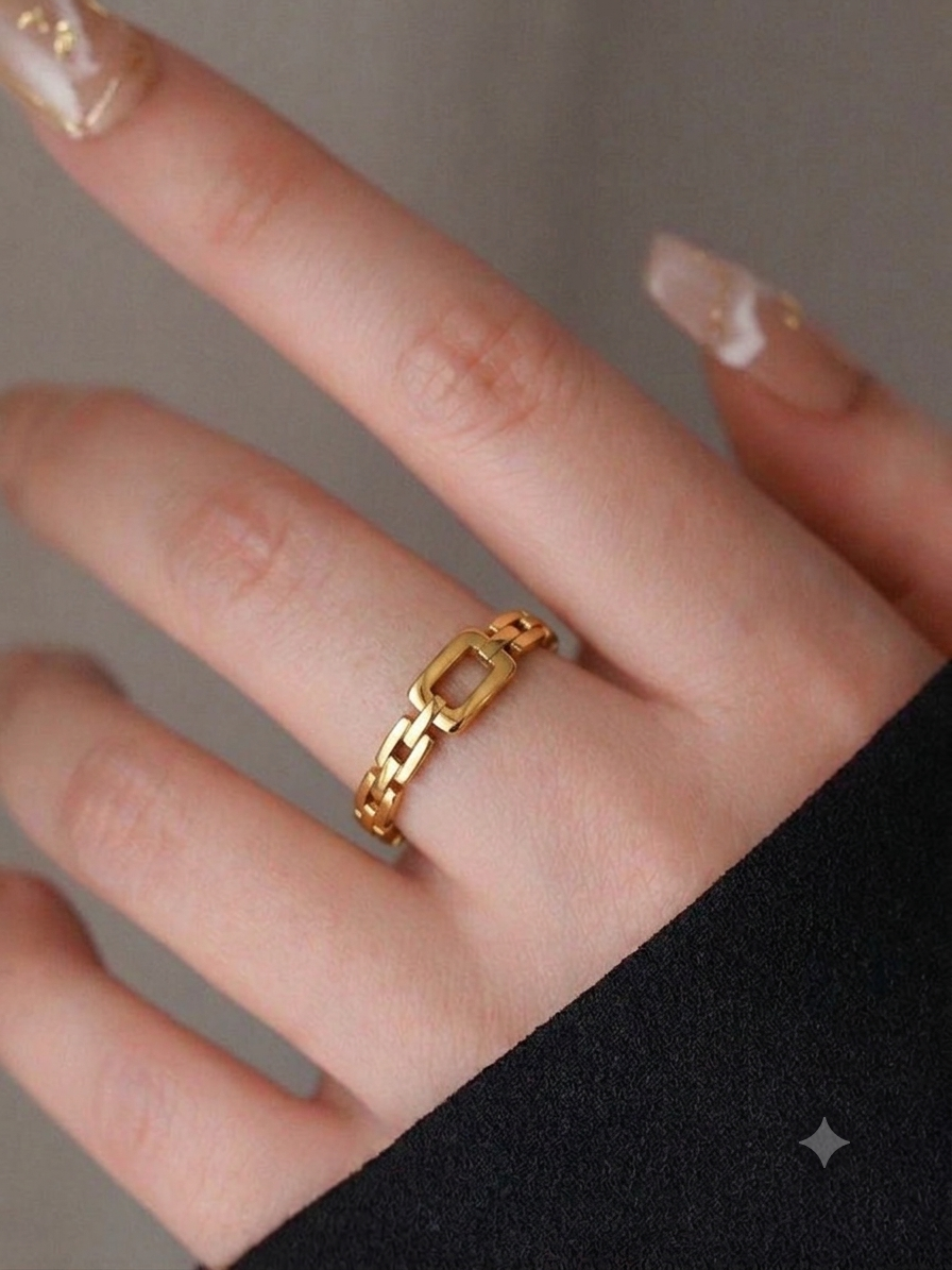Link Loop Ring