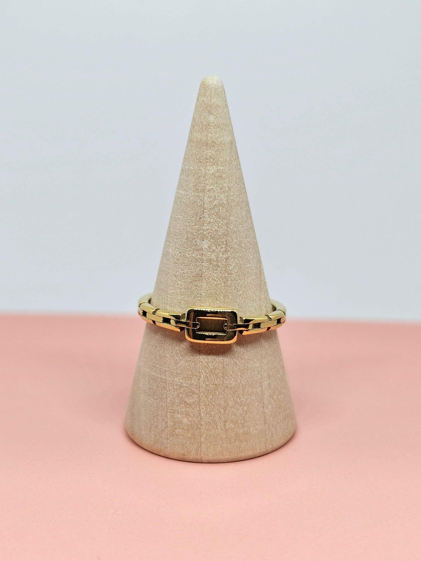 Link Loop Ring