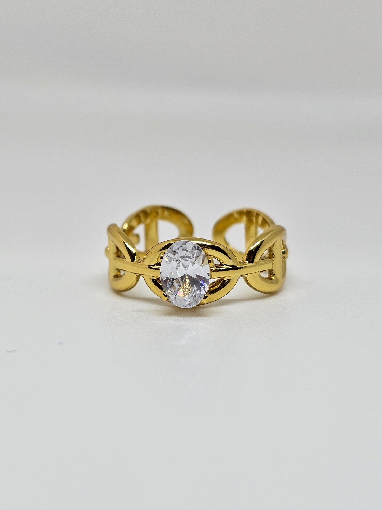 Oval Knot Ring