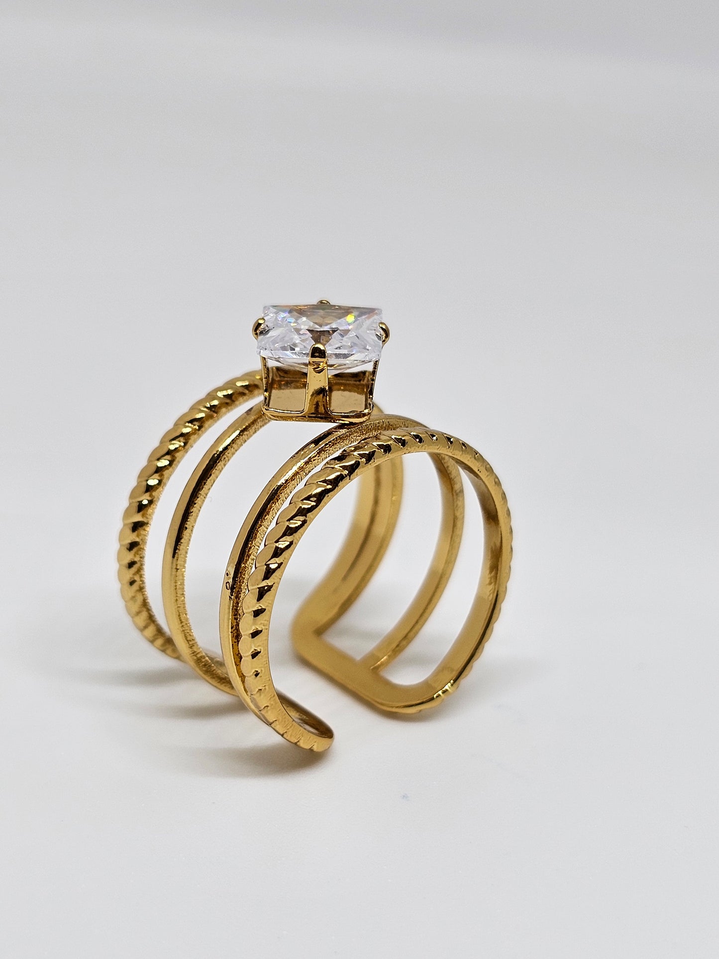 Nova Spark Ring