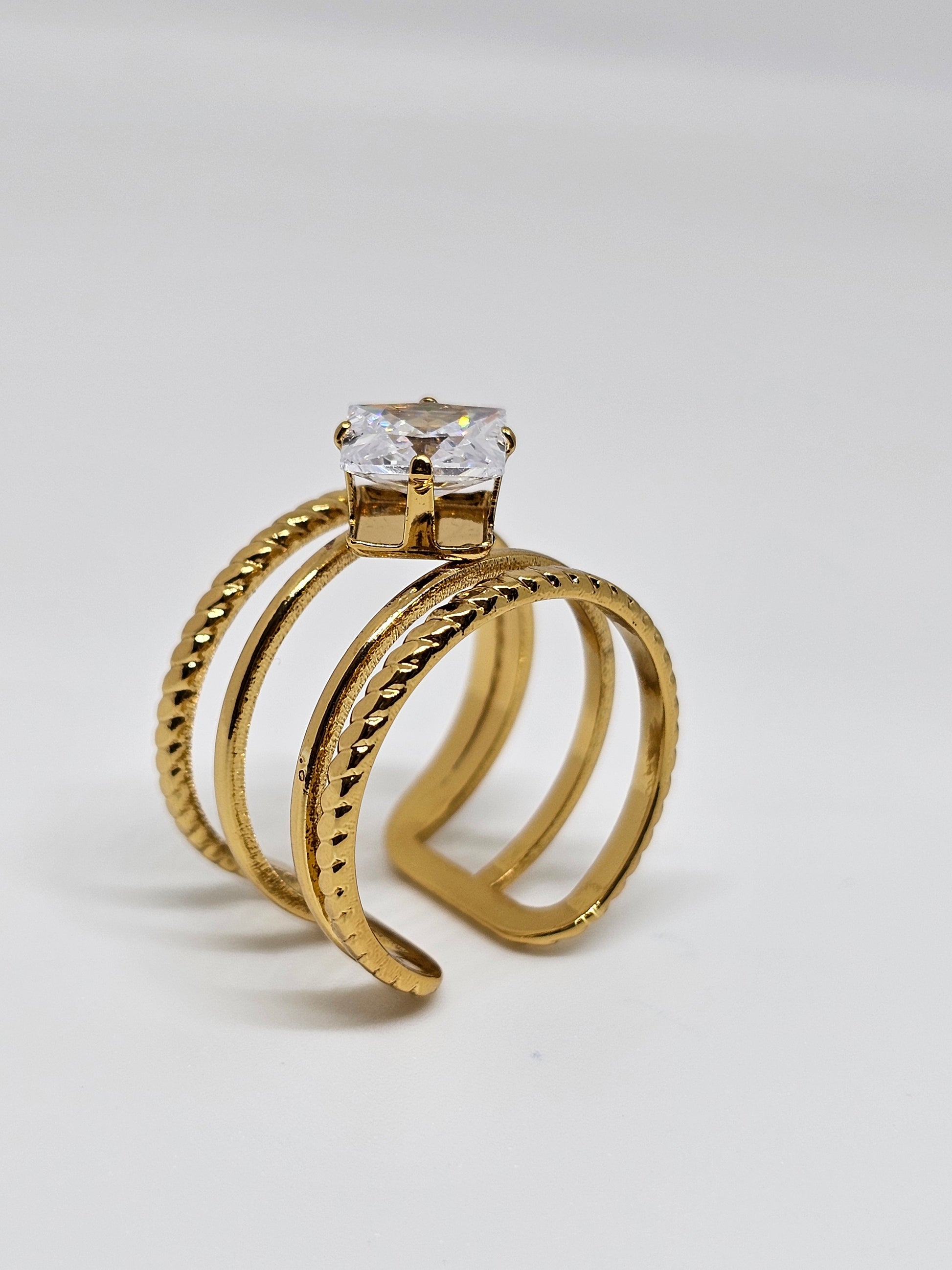 Nova Spark Ring