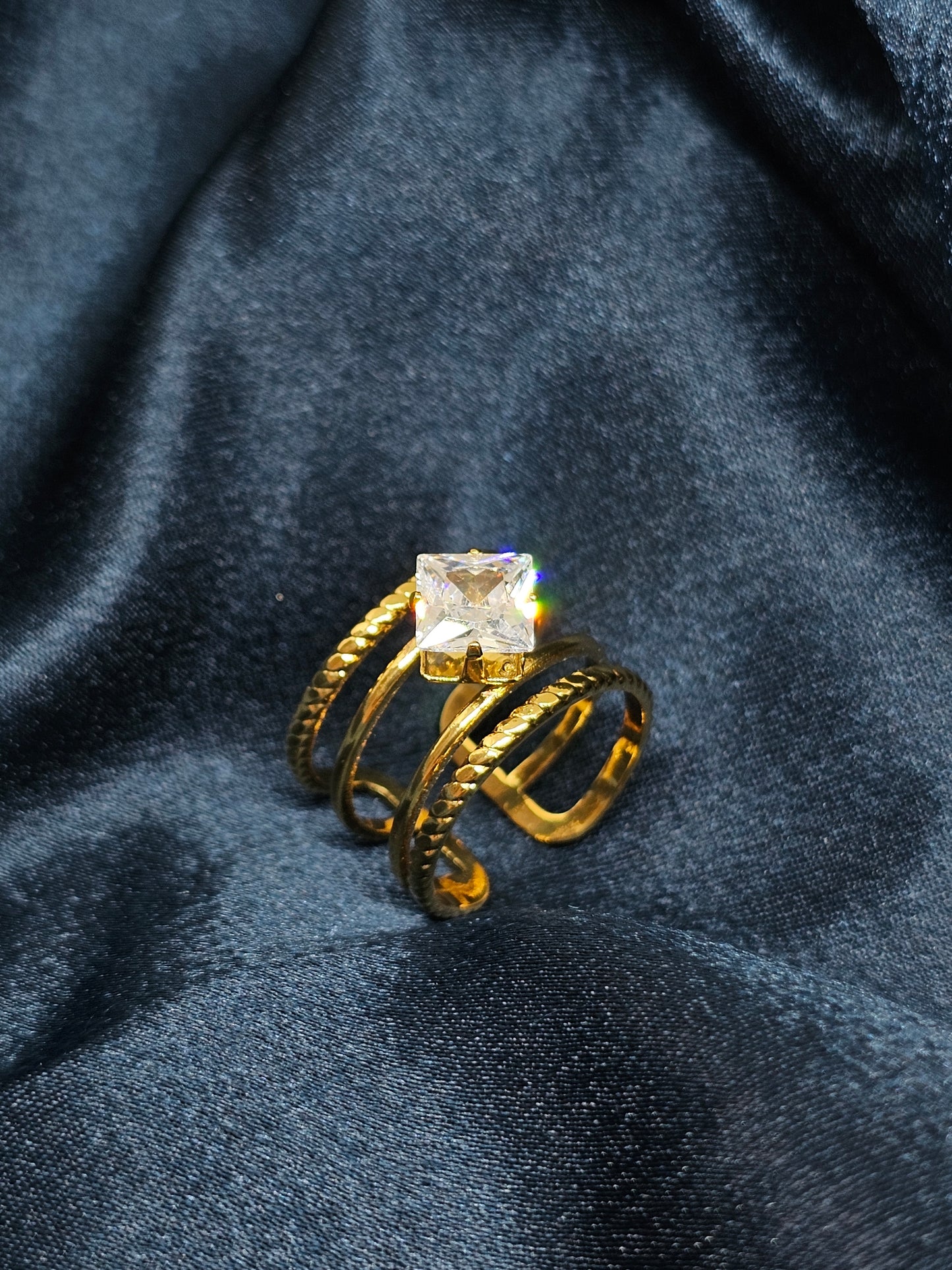 Nova Spark Ring