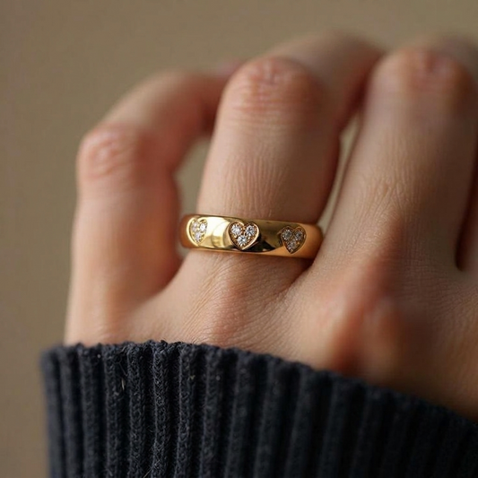 Tiny Hearts Ring