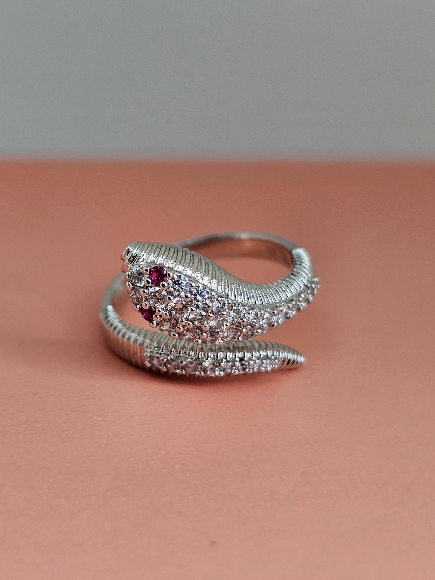 Vipera Royale Ring