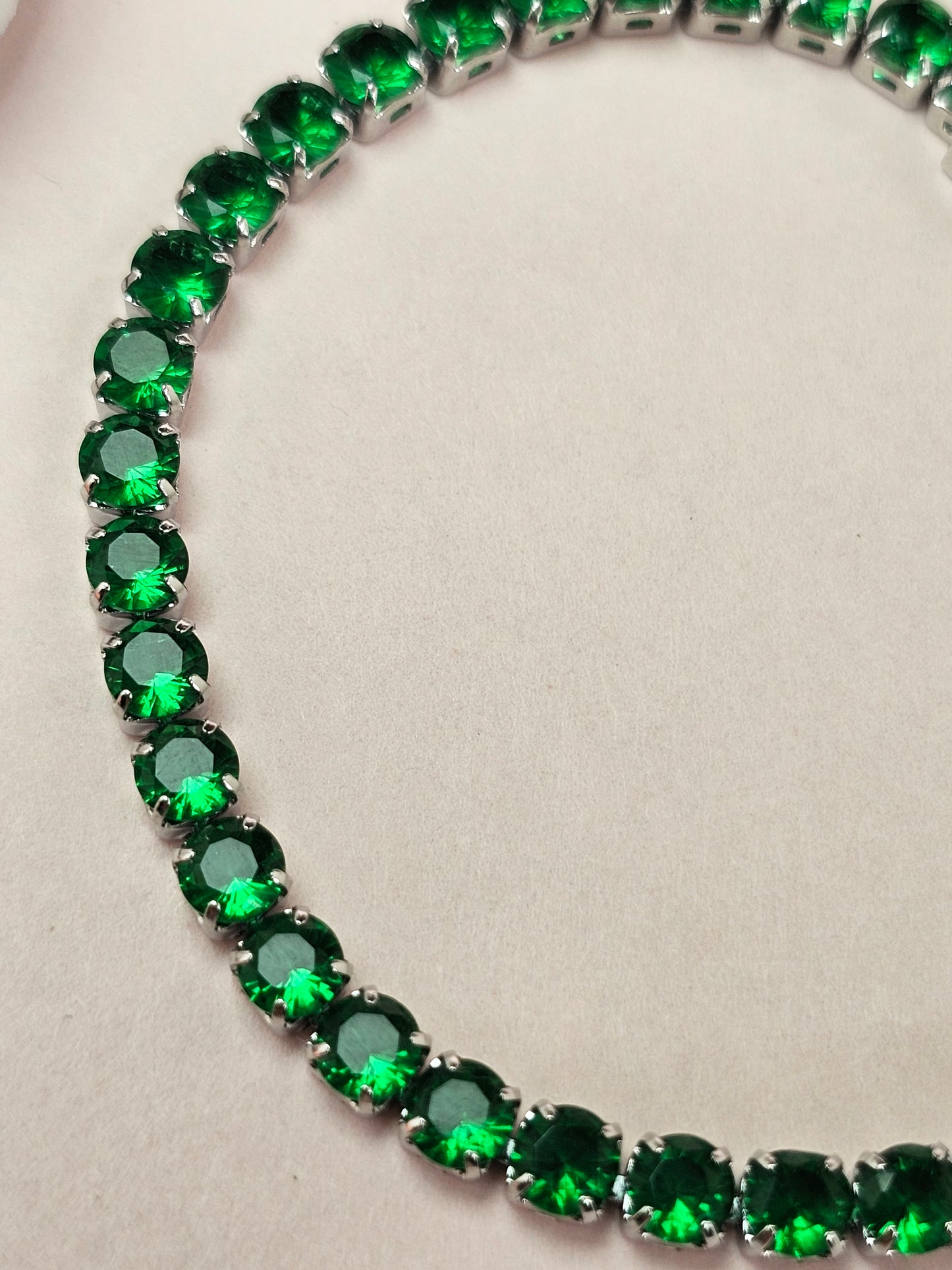 Emerald Green Tennis Bracelet – Classic Sparkle